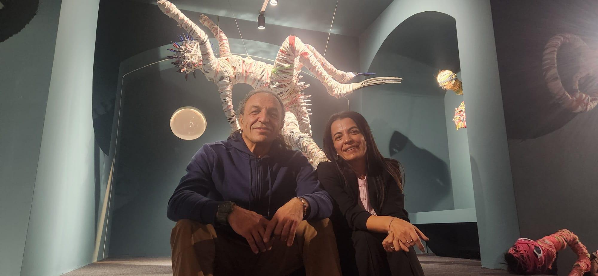 Moni ve Esra Topal, Askıda sergisinde